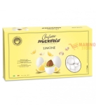 Immagine 0 di Confetti Bianchi Ciocomandorla Maxtris Gusto Limone